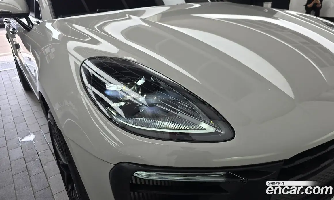Porsche Macan 2024 2.9 автомат (гидро), фото 8 Porsche Macan 2024 2.9 автомат (гидро), фото 8