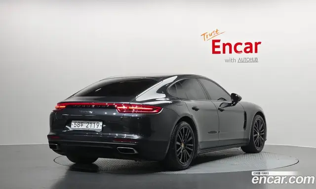 Porsche Panamera 2018 3.0 автомат (гидро), миниатюра 2