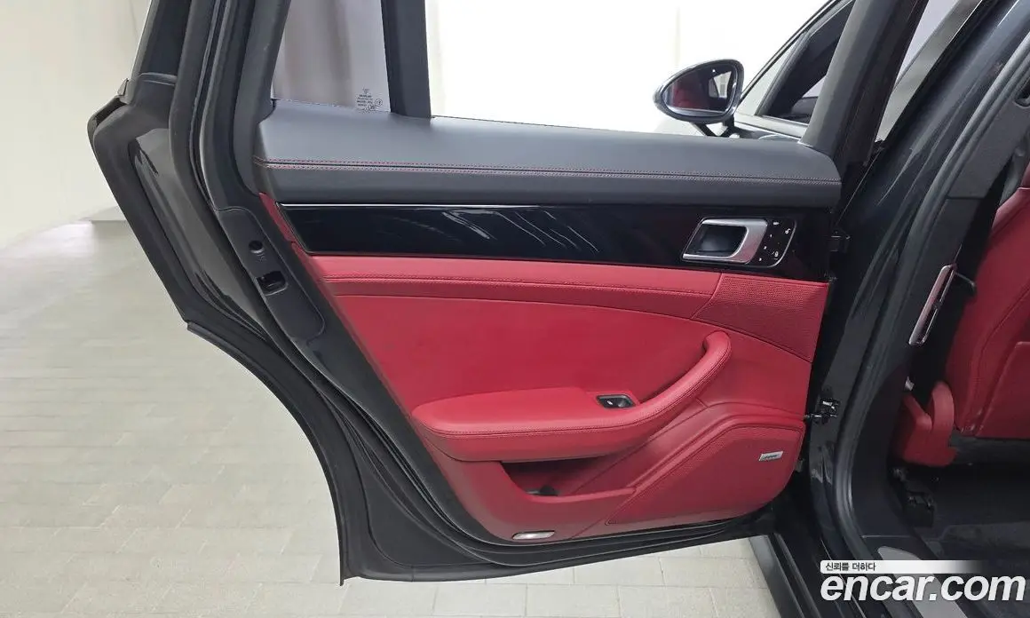 Porsche Panamera 2018 3.0 автомат (гидро), фото 15