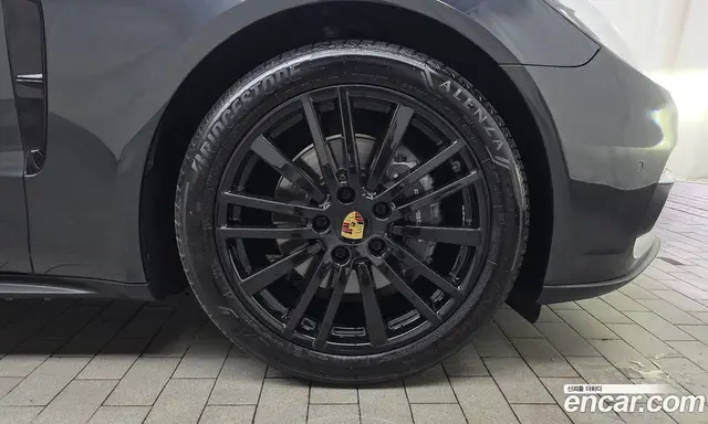 Porsche Panamera 2018 3.0 автомат (гидро), миниатюра 7
