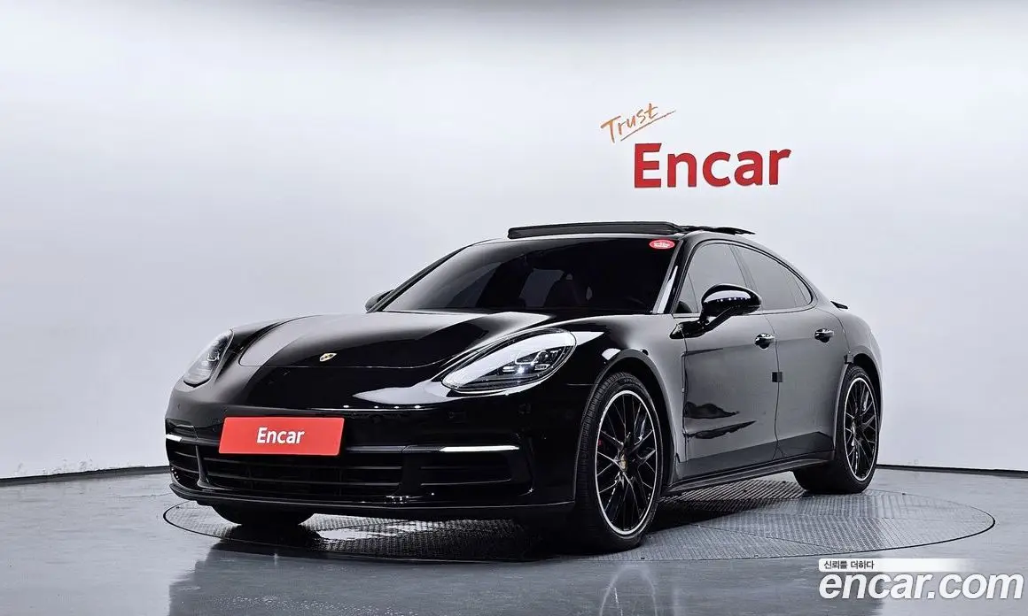 Porsche Panamera 2018 3.0 автомат (гидро), фото 1 Porsche Panamera 2018 3.0 автомат (гидро), фото 1