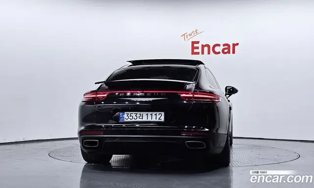 Porsche Panamera 2018 3.0 автомат (гидро), миниатюра 4 Porsche Panamera 2018 3.0 автомат (гидро), миниатюра 4