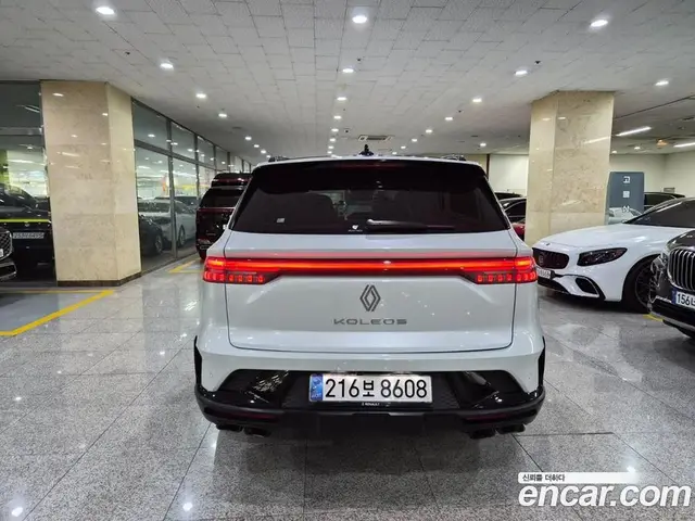 Renault (Samsung) Grand Koleos 2024 2.0 автомат (гидро), миниатюра 4 Renault (Samsung) Grand Koleos 2024 2.0 автомат (гидро), миниатюра 4