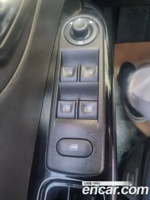 Renault (Samsung) QM3 2015 1.5 автомат (гидро), фото 18 Renault (Samsung) QM3 2015 1.5 автомат (гидро), фото 18