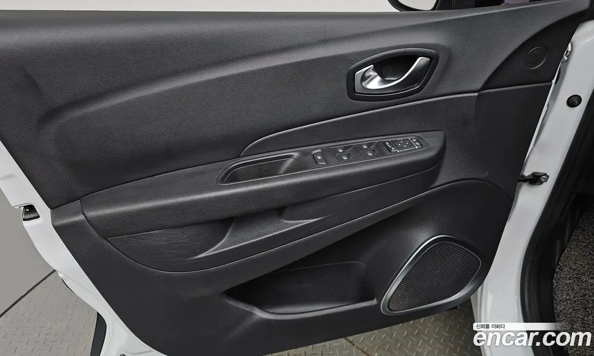 Renault (Samsung) QM3 2019 1.5 автомат (гидро), фото 13 Renault (Samsung) QM3 2019 1.5 автомат (гидро), фото 13