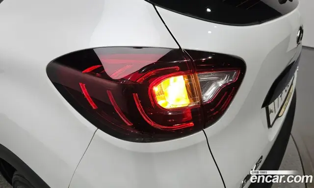 Renault (Samsung) QM3 2019 1.5 автомат (гидро), миниатюра 8 Renault (Samsung) QM3 2019 1.5 автомат (гидро), миниатюра 8