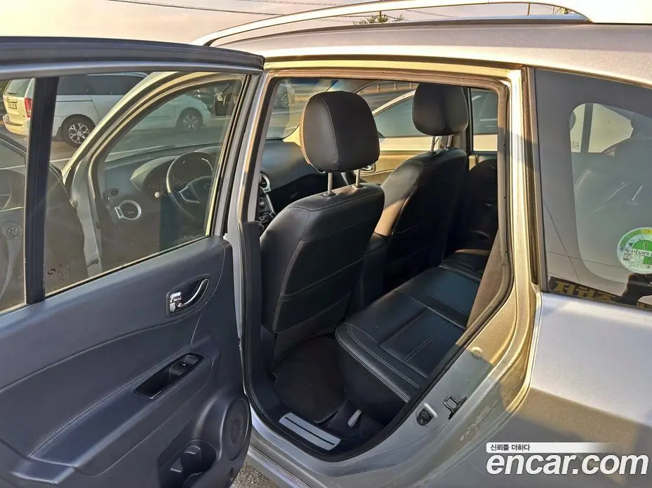 Renault (Samsung) QM5 2011 2.0 автомат (гидро), фото 10 Renault (Samsung) QM5 2011 2.0 автомат (гидро), фото 10