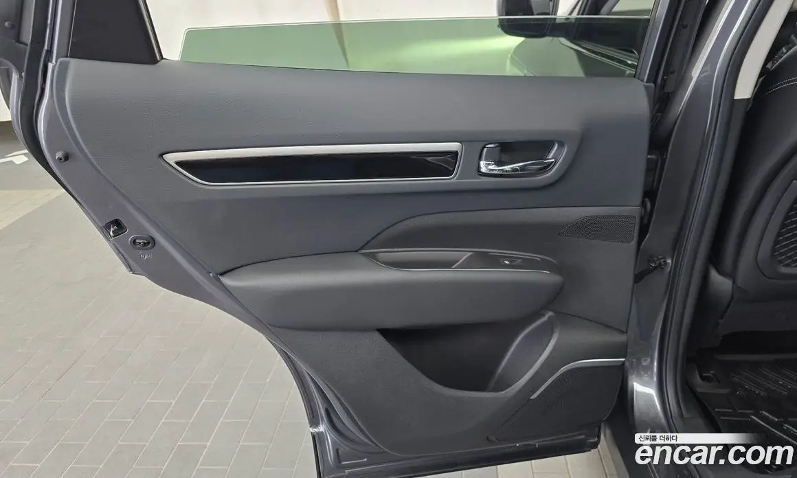 Renault (Samsung) QM6 2024 2.0 автомат (гидро), фото 15 Renault (Samsung) QM6 2024 2.0 автомат (гидро), фото 15