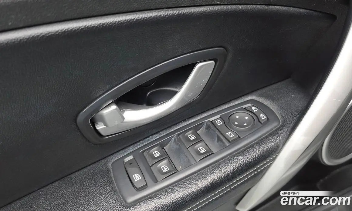 Renault (Samsung) SM3 2011 1.6 автомат (гидро), фото 17 Renault (Samsung) SM3 2011 1.6 автомат (гидро), фото 17