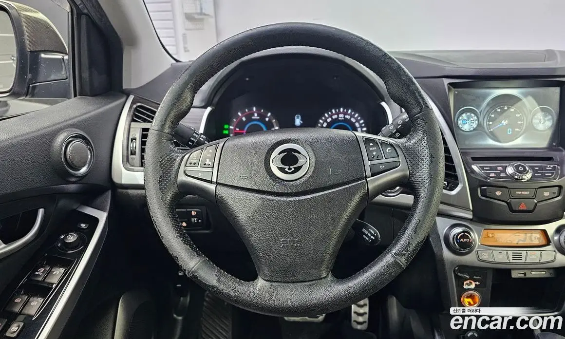 SsangYong Korando 2015 2.2 автомат (гидро), фото 19 SsangYong Korando 2015 2.2 автомат (гидро), фото 19