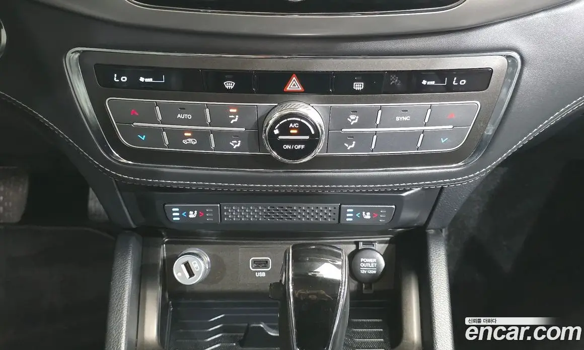 SsangYong Rexton 2018 2.2 автомат (гидро), фото 16 SsangYong Rexton 2018 2.2 автомат (гидро), фото 16