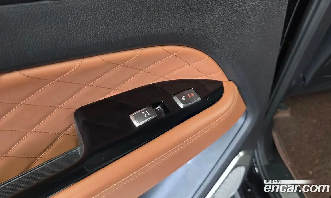 SsangYong Rexton 2018 2.2 автомат (гидро), фото 25 SsangYong Rexton 2018 2.2 автомат (гидро), фото 25