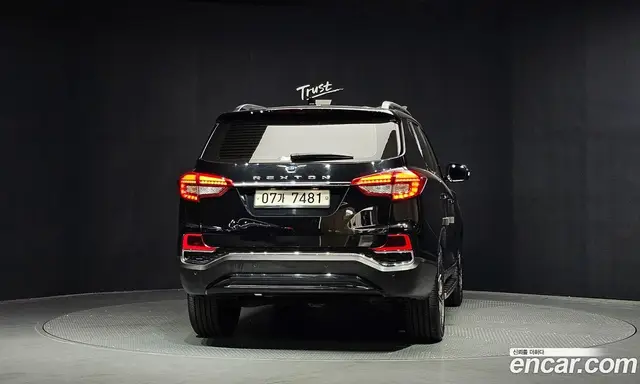 SsangYong Rexton 2018 2.2 автомат (гидро), миниатюра 4 SsangYong Rexton 2018 2.2 автомат (гидро), миниатюра 4
