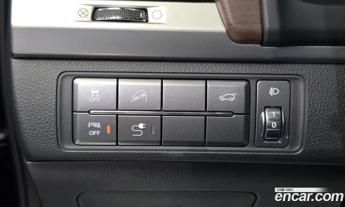 SsangYong Rexton 2018 2.2 автомат (гидро), фото 13 SsangYong Rexton 2018 2.2 автомат (гидро), фото 13