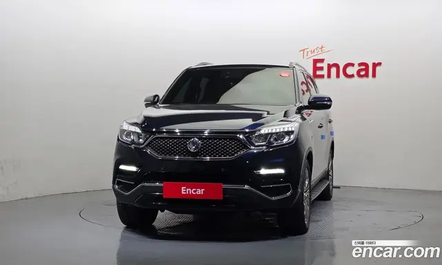 SsangYong Rexton 2018 2.2 автомат (гидро), миниатюра 3 SsangYong Rexton 2018 2.2 автомат (гидро), миниатюра 3