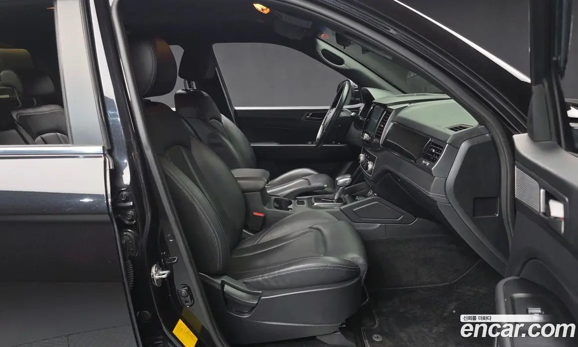 SsangYong Rexton 2021 2.2 автомат (гидро), фото 16