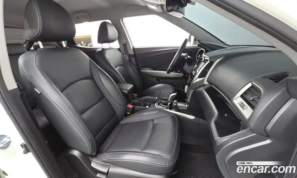 SsangYong TIBOLI 2016 1.6 автомат (гидро), фото 11 SsangYong TIBOLI 2016 1.6 автомат (гидро), фото 11
