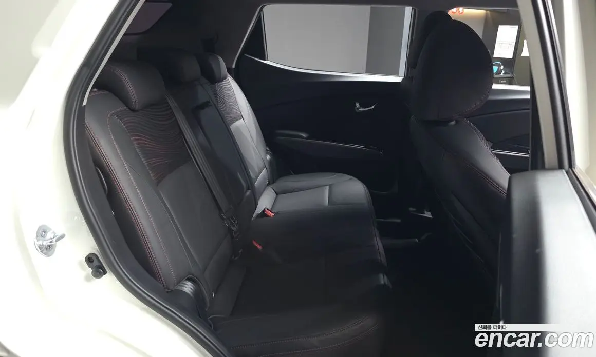 SsangYong TIBOLI 2017 1.6 автомат (гидро), фото 18