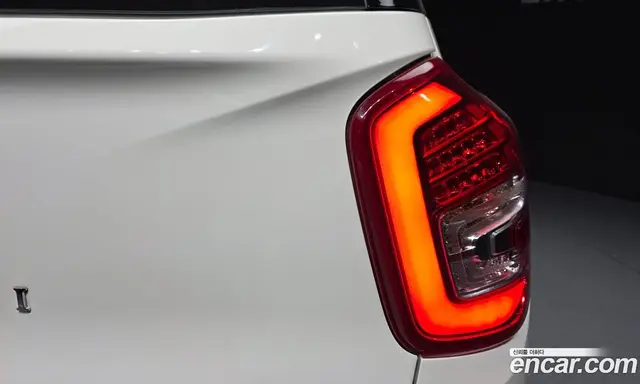 SsangYong TIBOLI 2017 1.6 автомат (гидро), миниатюра 9