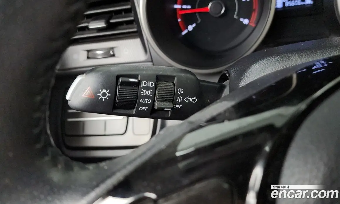 SsangYong TIBOLI 2018 1.6 автомат (гидро), фото 28 SsangYong TIBOLI 2018 1.6 автомат (гидро), фото 28