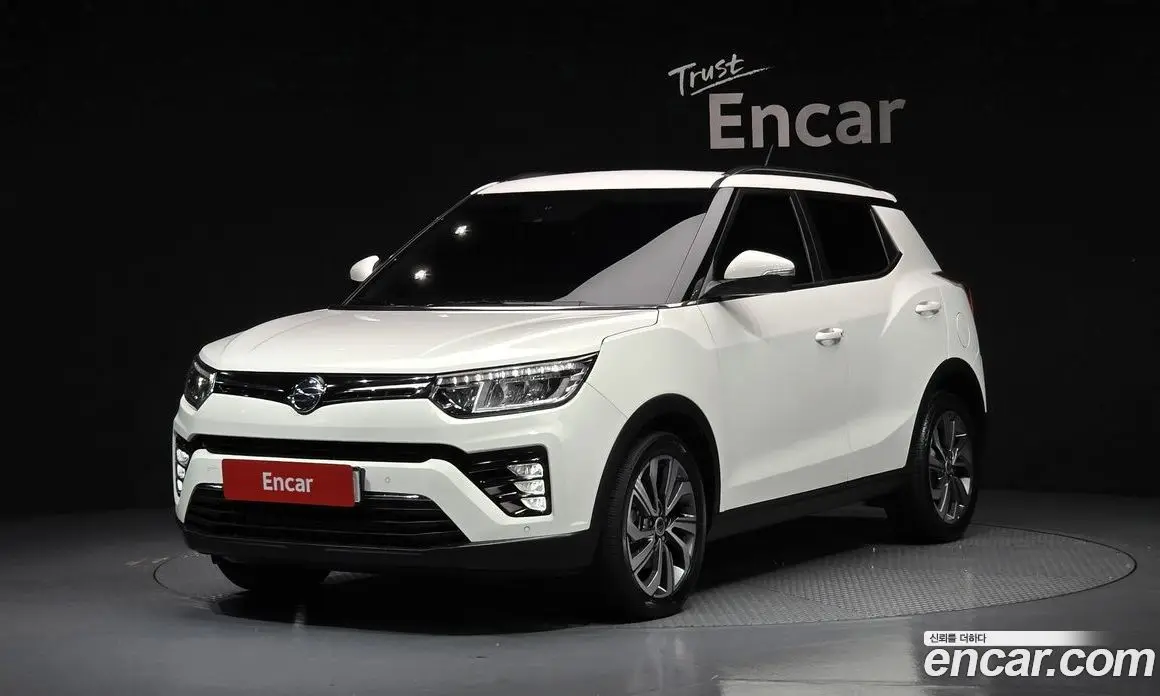 SsangYong TIBOLI 2021 1.5 автомат (гидро), фото 1 SsangYong TIBOLI 2021 1.5 автомат (гидро), фото 1