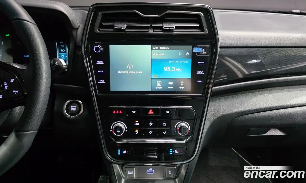 SsangYong TIBOLI 2021 1.5 автомат (гидро), фото 18 SsangYong TIBOLI 2021 1.5 автомат (гидро), фото 18