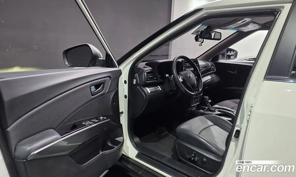 SsangYong TIBOLI 2021 1.5 автомат (гидро), фото 10 SsangYong TIBOLI 2021 1.5 автомат (гидро), фото 10