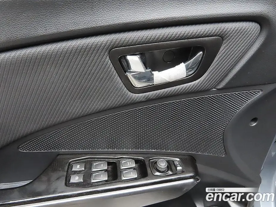 SsangYong TIBOLI 2023 1.5 автомат (гидро), фото 12 SsangYong TIBOLI 2023 1.5 автомат (гидро), фото 12