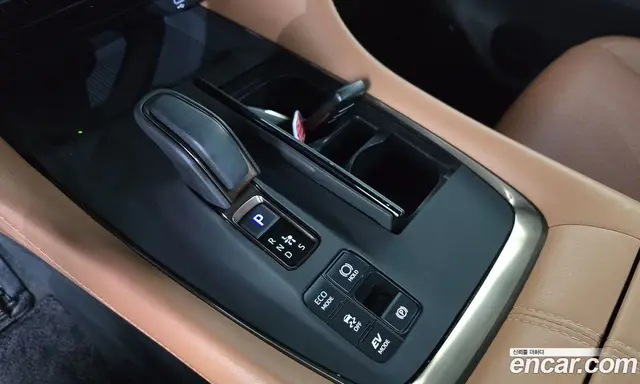 Toyota Alphard 2024 2.5 автомат (гидро), миниатюра 12