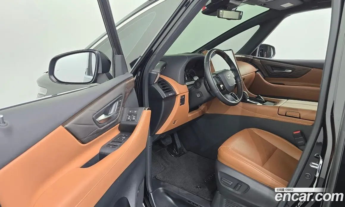 Toyota Alphard 2024 2.5 автомат (гидро), фото 13 Toyota Alphard 2024 2.5 автомат (гидро), фото 13