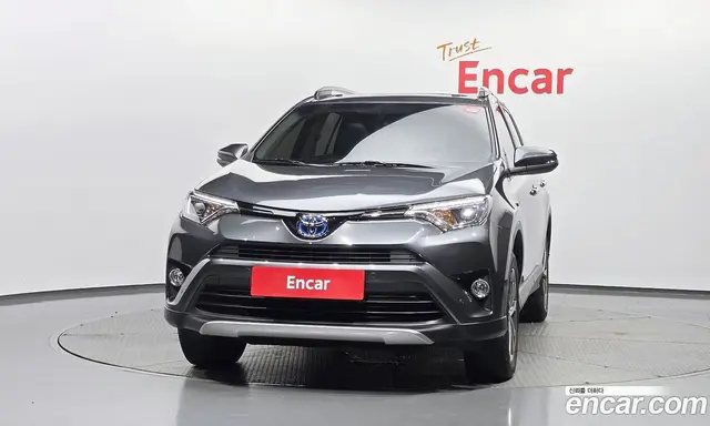 Toyota RAV4 2017 2.5 автомат (гидро), миниатюра 3 Toyota RAV4 2017 2.5 автомат (гидро), миниатюра 3