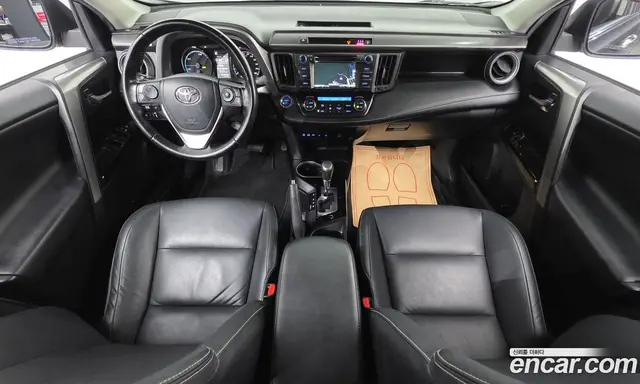 Toyota RAV4 2017 2.5 автомат (гидро), миниатюра 7 Toyota RAV4 2017 2.5 автомат (гидро), миниатюра 7