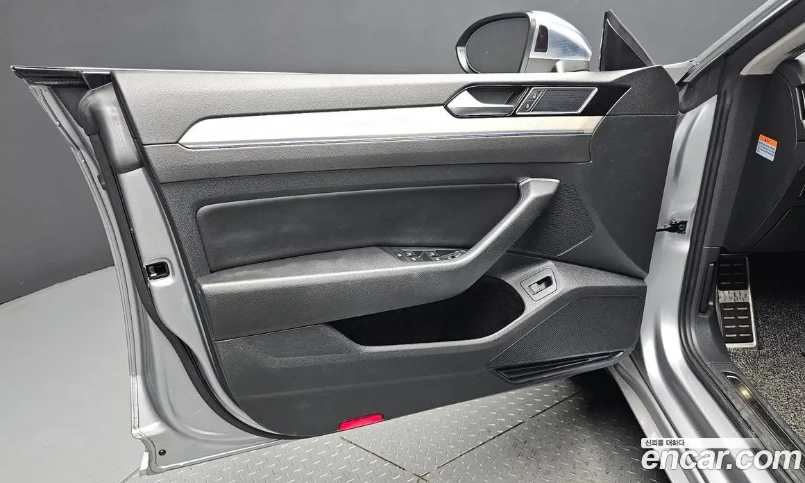 Volkswagen Arteon 2019 2.0 автомат (гидро), фото 14 Volkswagen Arteon 2019 2.0 автомат (гидро), фото 14