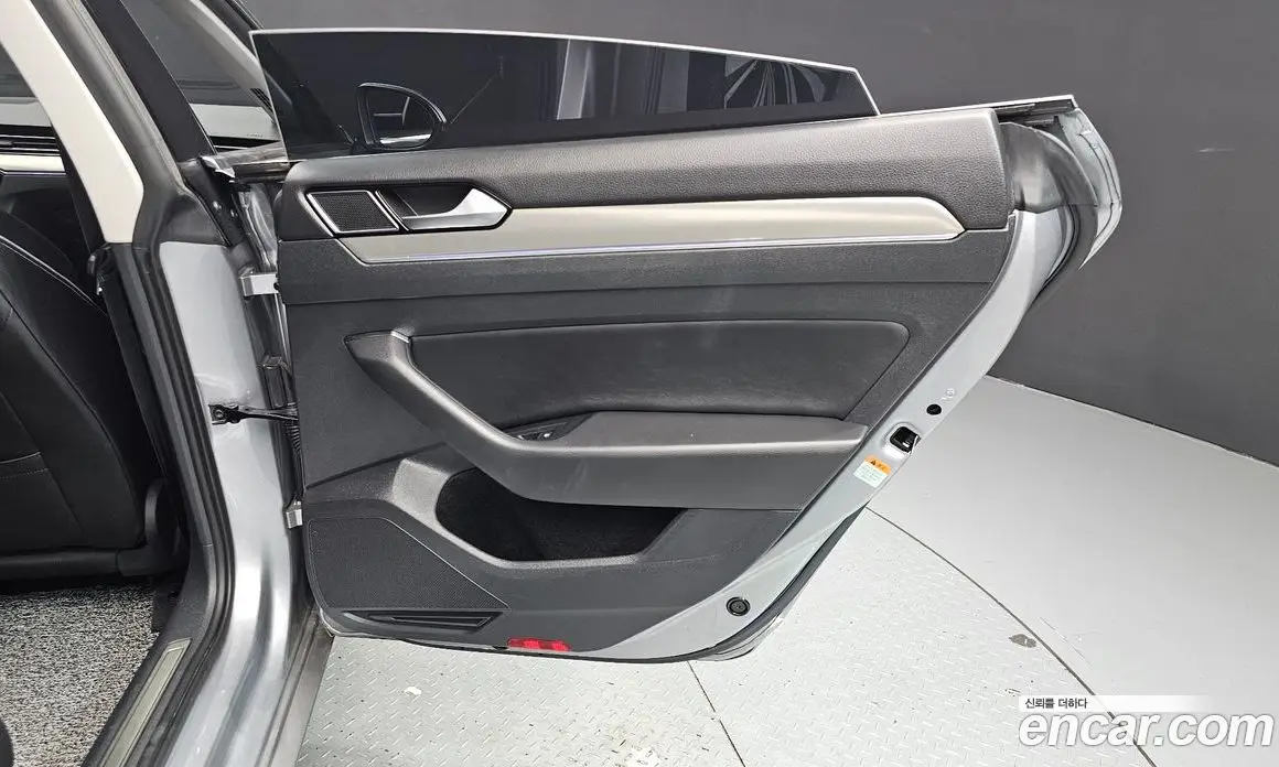 Volkswagen Arteon 2019 2.0 автомат (гидро), фото 15 Volkswagen Arteon 2019 2.0 автомат (гидро), фото 15