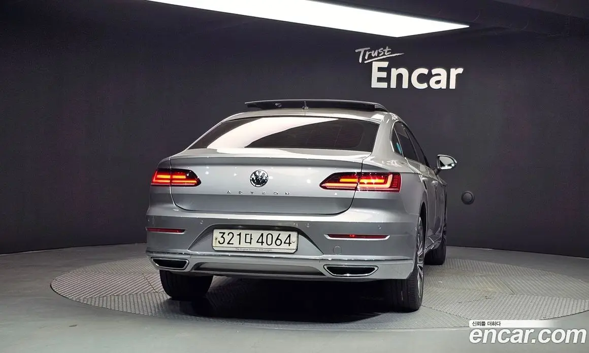 Volkswagen Arteon 2019 2.0 автомат (гидро), фото 4 Volkswagen Arteon 2019 2.0 автомат (гидро), фото 4