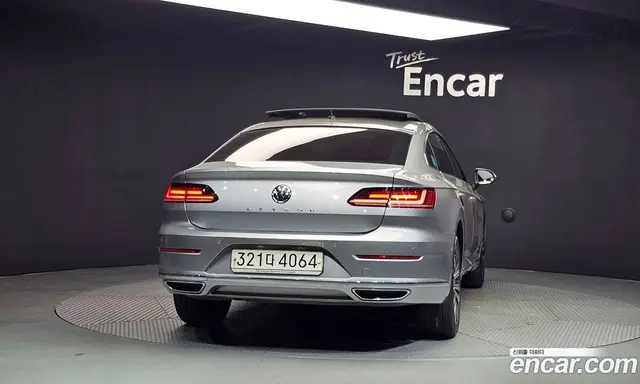 Volkswagen Arteon 2019 2.0 автомат (гидро), миниатюра 4 Volkswagen Arteon 2019 2.0 автомат (гидро), миниатюра 4
