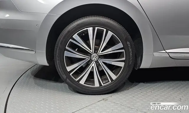 Volkswagen Arteon 2019 2.0 автомат (гидро), миниатюра 5 Volkswagen Arteon 2019 2.0 автомат (гидро), миниатюра 5