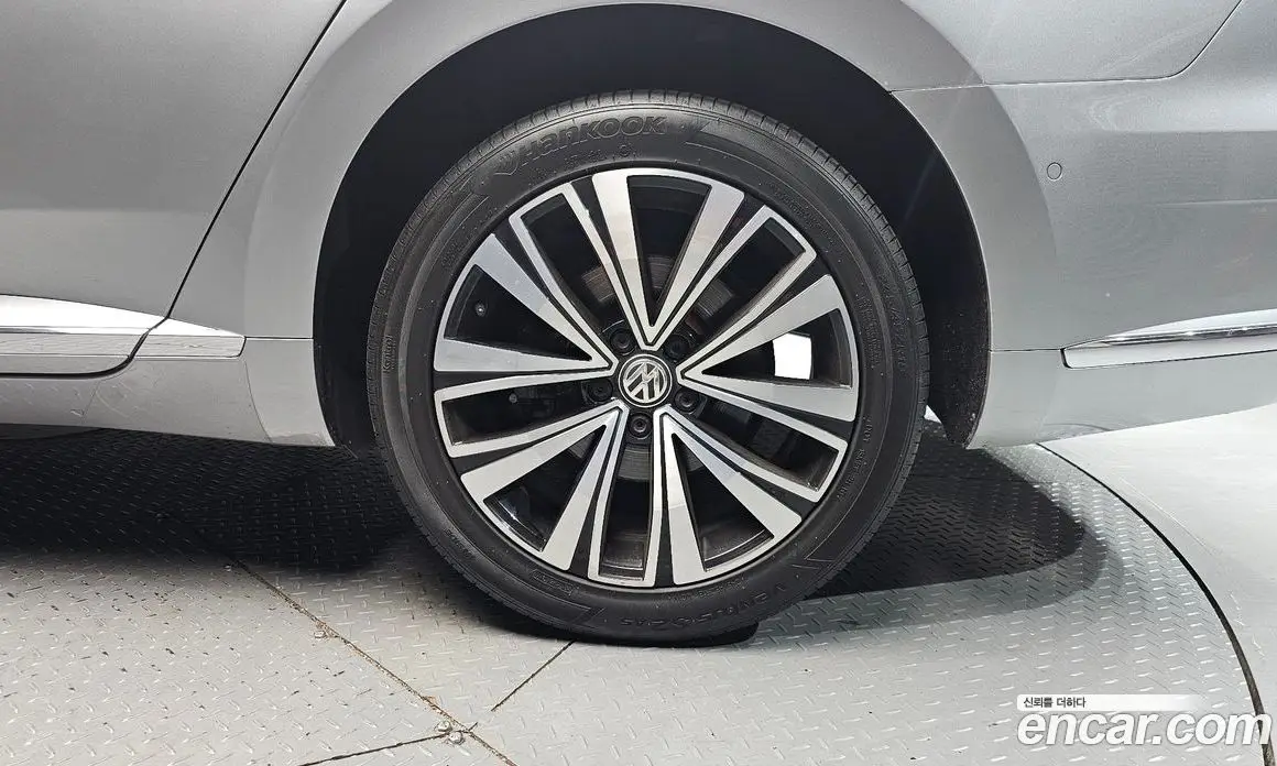 Volkswagen Arteon 2019 2.0 автомат (гидро), фото 7 Volkswagen Arteon 2019 2.0 автомат (гидро), фото 7