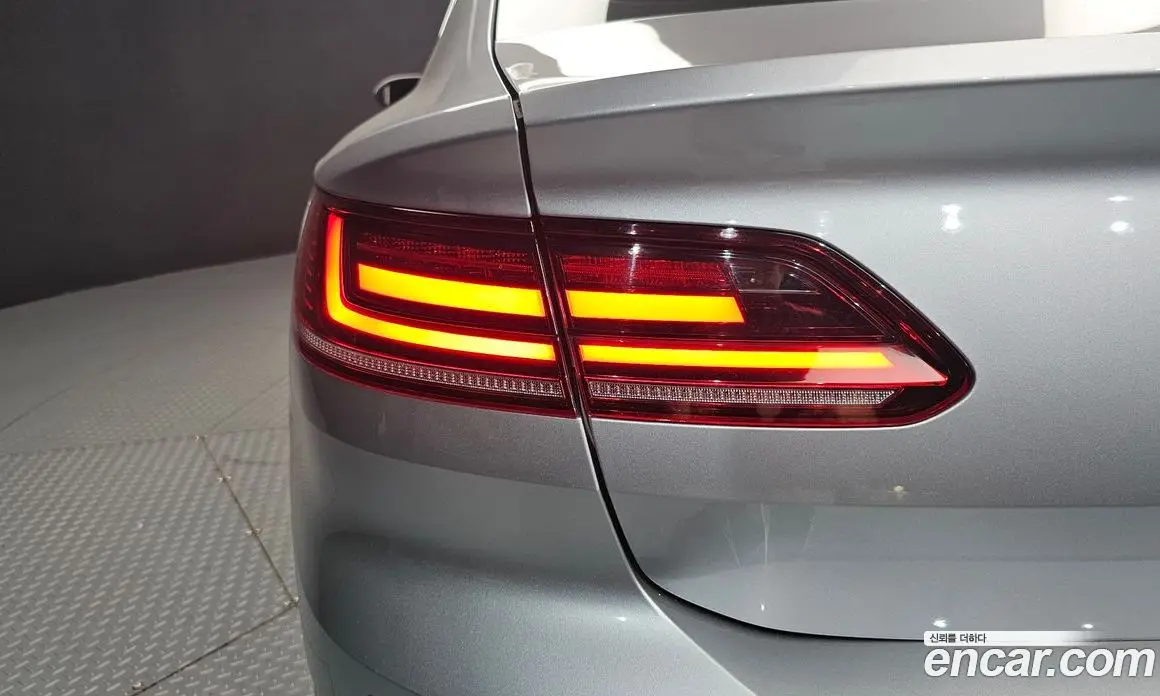 Volkswagen Arteon 2019 2.0 автомат (гидро), фото 9 Volkswagen Arteon 2019 2.0 автомат (гидро), фото 9