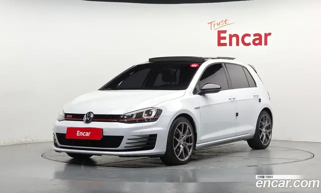 Volkswagen Golf 2014 2.0 автомат (гидро), миниатюра 1 Volkswagen Golf 2014 2.0 автомат (гидро), миниатюра 1