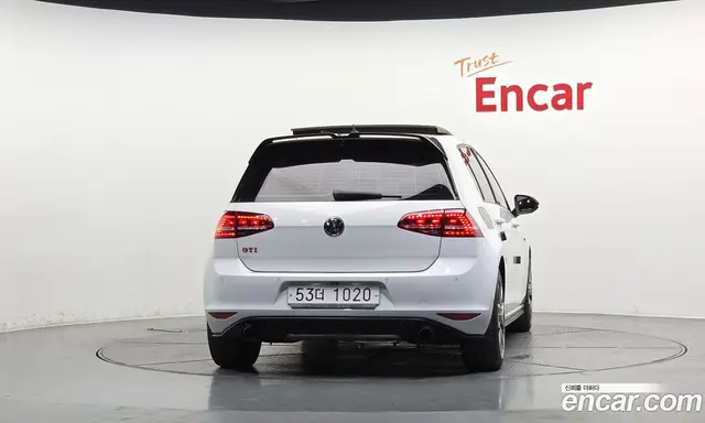 Volkswagen Golf 2014 2.0 автомат (гидро), миниатюра 4 Volkswagen Golf 2014 2.0 автомат (гидро), миниатюра 4