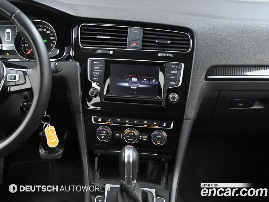 Volkswagen Golf 2015 2.0 автомат (гидро), фото 14