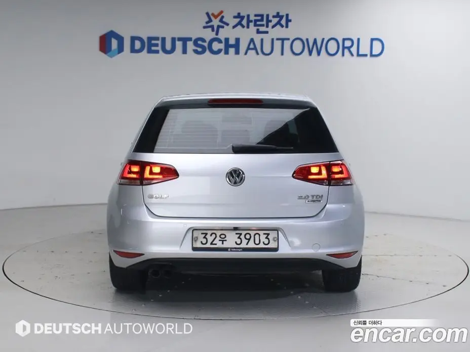 Volkswagen Golf 2015 2.0 автомат (гидро), фото 4
