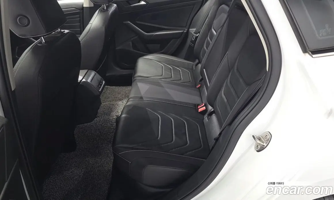 Volkswagen Jetta 2022 1.5 автомат (гидро), фото 18 Volkswagen Jetta 2022 1.5 автомат (гидро), фото 18