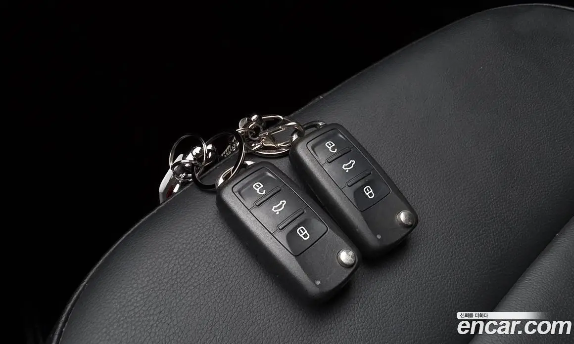 Volkswagen Passat 2018 2.0 автомат (гидро), фото 25 Volkswagen Passat 2018 2.0 автомат (гидро), фото 25