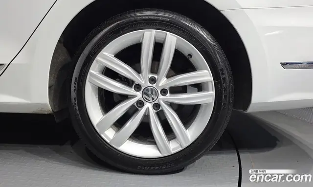 Volkswagen Passat 2018 2.0 автомат (гидро), миниатюра 7 Volkswagen Passat 2018 2.0 автомат (гидро), миниатюра 7
