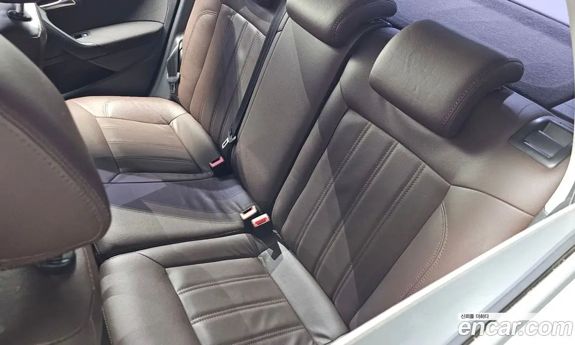 Volkswagen Polo 2013 1.6 автомат (гидро), фото 17 Volkswagen Polo 2013 1.6 автомат (гидро), фото 17