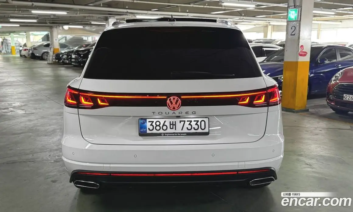 Volkswagen Touareg 2026 3.0 автомат (гидро), фото 4 Volkswagen Touareg 2026 3.0 автомат (гидро), фото 4
