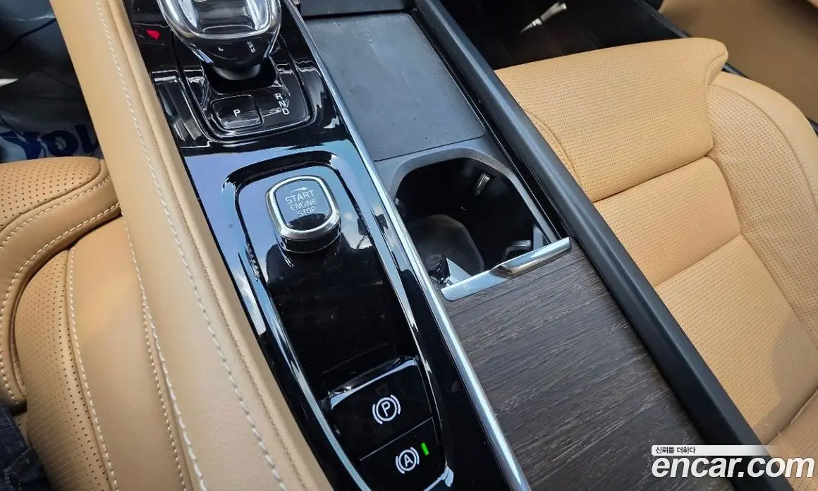 Volvo S90 2023 2.0 автомат (гидро), фото 15 Volvo S90 2023 2.0 автомат (гидро), фото 15