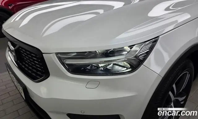 Volvo XC40 2020 2.0 автомат (гидро), миниатюра 8 Volvo XC40 2020 2.0 автомат (гидро), миниатюра 8